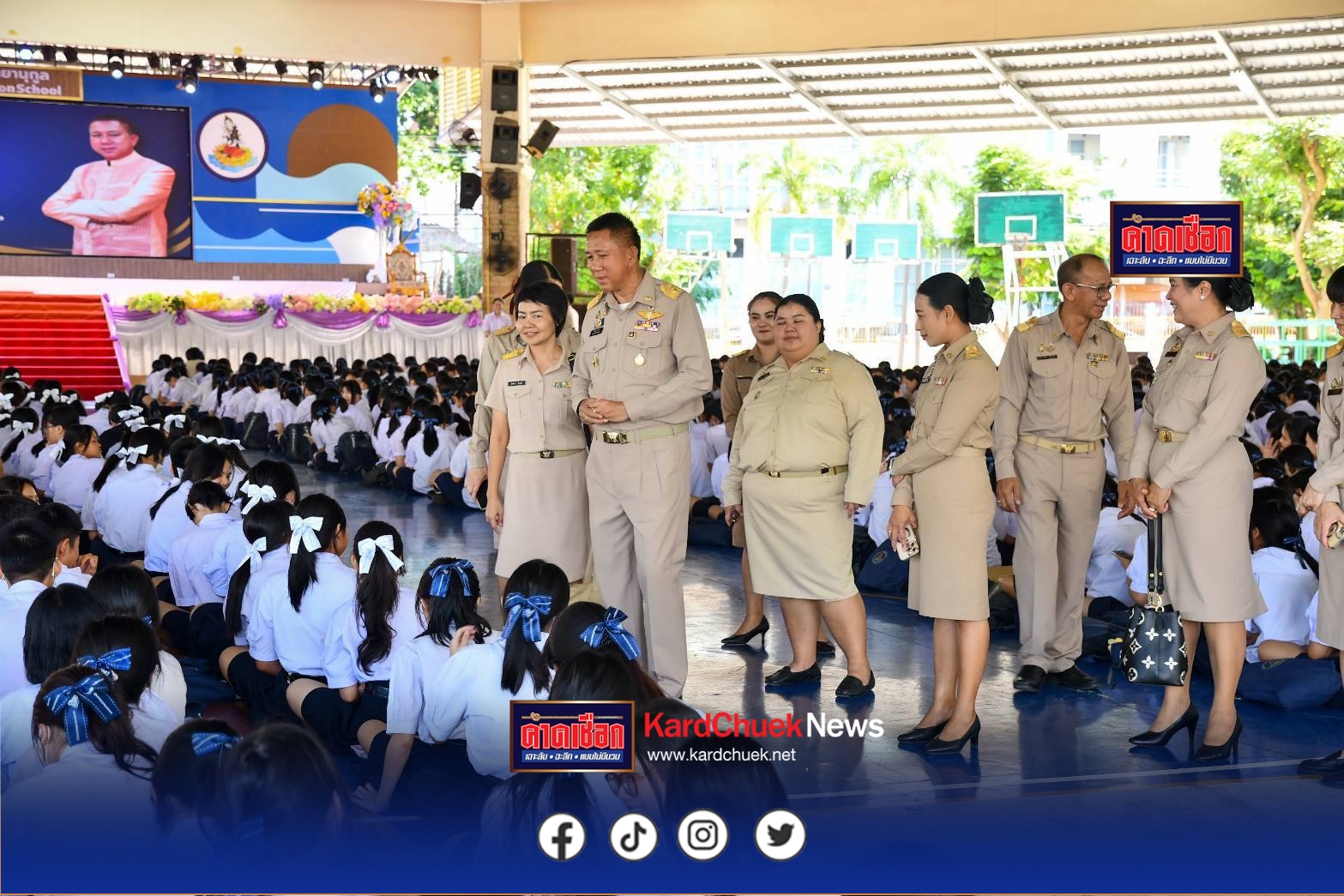 นายธวัชชัย ศรีทอง ผู้ว่าราชการจังหวัดชลบุรี เป็นประธานนำคณะผู้บริหารหน่วยงานในสังกัดกระทรวงศึกษาธิการ อาทิ นางสาวจุฑารัตน์ ศรีนวลปาน ศึกษาธิการจังหวัดชลบุรี พร้อมเจ้าหน้าที่ที่เกี่ยวข้อง ร่วมจัดกิจกรรม “ผู้ว่าฯ มาหาน้อง” จังหวัดชลบุรี ประจำปี 2568