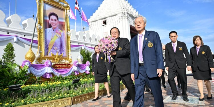 มูลนิธิป่อเต็กตึ๊ง ลงนามถวายพระพรชัยมงคลสมเด็จพระนางเจ้า ฯ พระบรมราชินี เนื่องในโอกาสวันเฉลิมพระชนมพรรษา วันที่ 3 มิถุนายน 2568 ณ ศาลาสหทัยสมาคม พระบรมมหาราชวัง กรุงเทพฯ