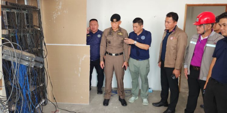 ตำรวจภาค 1 ร่วมกับ ตำรวจอยุธยา การไฟฟ้า บุกทลายเหมืองบิตคอยน์ ลักใช้ไฟหลวงฟรี ที่จังหวัดอยุธยา เช่าตึกถึง 3 แห่ง พร้อมกัน ความเสียหายประมาณ 3 ล้านบาท ยึดเครื่องขุดบิตคอยน์ ร่วม 90 เครื่อง และผู้ต้องหาได้ 1 ราย 