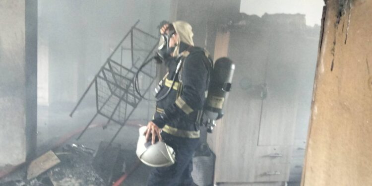 นนทบุรี ระทึกเพลิงไหม้ห้องพักนักกีฬาโรงเรียนนนทบุรีวิทยาลัย