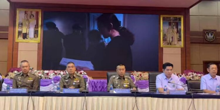 ปส.ร่วม อย. ทลายแก็งค์ลักลอบค้ายา’เสียสาว’ หลังพบหมอสาวในคราบตำรวจชื่อดัง เป็นหัวเรือ ยุกตรวจค้นคลีนิคอีก 11 แห่ง