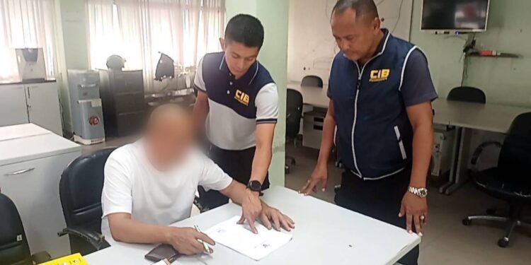 รวบผู้ต้องหาบัญชีม้า แก๊งหลอกลงทุน หลังหนีคดีไปบวชพระ