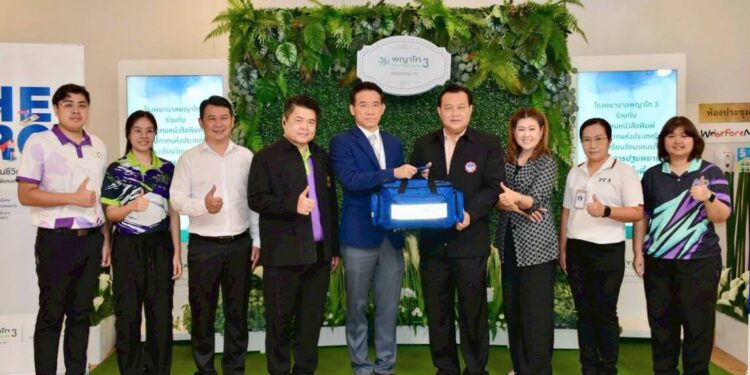 “รพ.พญาไท 3 ร่วมกับสมาคมหนังสือพิมพ์ส่วนภูมิภาคแห่งประเทศไทย และโรงเรียนวัดนวลนรดิศ” จัดอบรมการปฐมพยาบาลและช่วยเหลือชีวิตขั้นพื้นฐาน (CPR)