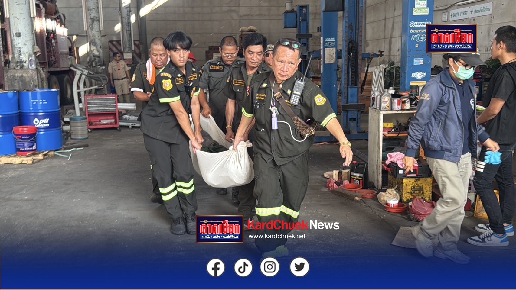 นนทบุรี หนุ่มนักมวยวัย 21 ปี พลัดตกหลังคาโกดังสูงกว่า 15 เมตรเสียชีวิต ขณะรับจ้างยิงซิลิโคน ขณะแม่เผยลางสังหรณ์ก่อนลูกจากไป