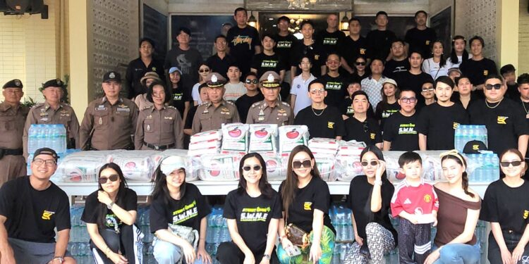 กลุ่ม STREET KINGS SUPER CAR กว่า 40 คันจากทั่วประเทศ ทำกิจกรรม CSR เพื่อประชาสัมพันธ์การท่องเที่ยว และกระตุ้นเศรษฐกิจของจังหวัดพระนครศรีอยุธยา