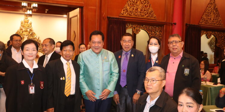 “ทวี สอดส่อง” เปิดรับฟังความเห็นชาวเชียงใหม่ ผลกระทบ พ.ร.บ.ล้มละลาย ฉบับใหม่