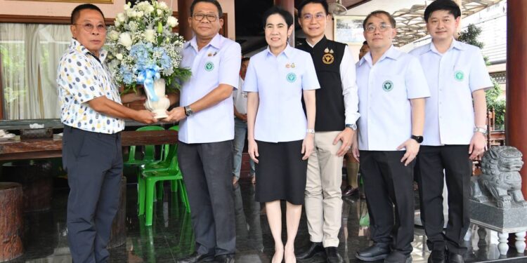 บ้านใหญ่แห่งนครปฐม สุดคึกคัก หลังมีพระกรุณาโปรดเกล้าฯ อนุชา สะสมทรัพย์ เป็น รมช.สธ.