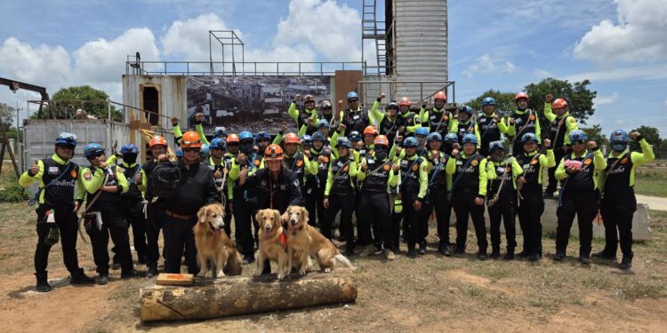 มูลนิธิป่อเต็กตึ๊ง จับมือ ปภ. จัดอบรมหลักสูตร “การค้นหาและกู้ภัยในเขตเมือง (Urban Search And Rescue)” แก่ทีมบรรเทาสาธารณภัยมูลนิธิป่อเต็กตึ๊ง เสริมศักยภาพ เพิ่มขีดความสามารถ พร้อมรับมือภัยพิบัติ เพื่อช่วยเหลือประชาชนในระดับมาตรฐานสากล ณ ศูนย์ฝึกอบรมอาสาสมัครป้องกันฝ่ายพลเรือน จังหวัดชัยนาท