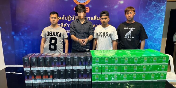 ชุดเฉพาะกิจ ศปลป.บก.น.9 ลุยจับบุหรี่ไฟฟ้ารายวัน จับ 2 เคสต่อเนื่อง เร่งสาวถึงนายทุนตัวจริง