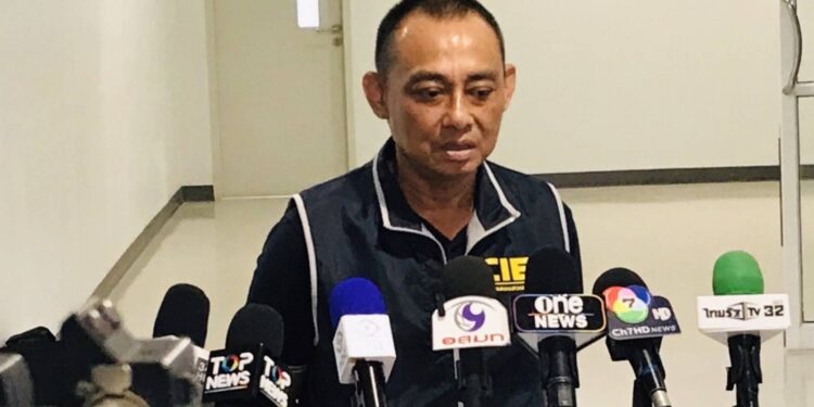 บิ๊กเต่า เผยกรณี ตำรวจ บก.ปปป. เข้าตรวจสอบเส้นเงินเจ้าอาวาสวัดม่วง เพื่อให้เกิดความชัดเจนและเป็นธรรมว่าเงิน 10 ล้านบาท และทองคำ 250 บาท ที่หายไป เป็นเงินส่วนตัวเจ้าอาวาสจริงหรือไม่ ส่วนกรณีเจ้าคุณอาชว์ จะมีความชัดเจนเร็วๆนี้ …/////