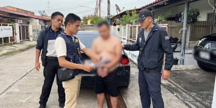 ตามรวบหนุ่มยิงคู่อริหวังชำระแค้น หลบหนีหมายจับนานกว่า 10 ปี