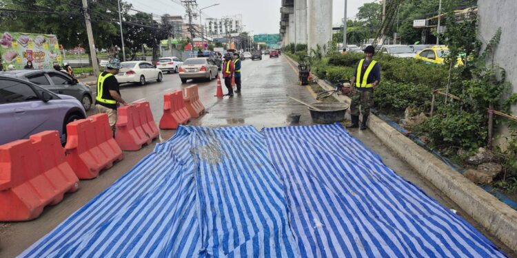 นนทบุรี สั่งปิดถนนแจ้งวัฒนะด่วน! พบรอยแตกทรุดตัวเป็นแอ่ง หน่วยงานเร่งแก้ไขหวั่นเกิดอุบัติเหตุ เปิดใช้งานได้ตามปกติในวันพรุ่งนี้