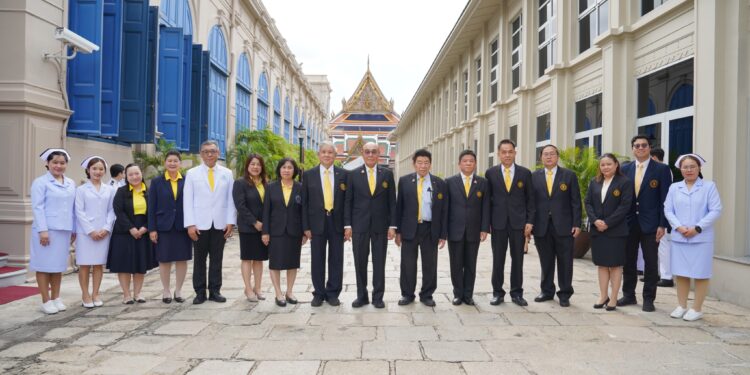 มูลนิธิป่อเต็กตึ๊ง ลงนามถวายพระพรชัยมงคล พระบาทสมเด็จพระเจ้าอยู่หัว เนื่องในโอกาสวันเฉลิมพระชนมพรรษา 28 กรกฎาคม 2568 ณ ศาลาสหทัยสมาคม พระบรมมหาราชวัง กรุงเทพฯ  .