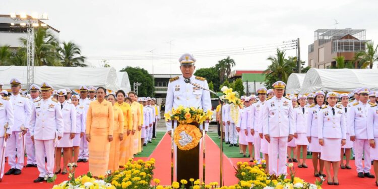 ชลบุรี จัดพิธีถวายสัตย์ปฏิญาณเพื่อเป็นข้าราชการที่ดีและพลังของแผ่นดิน