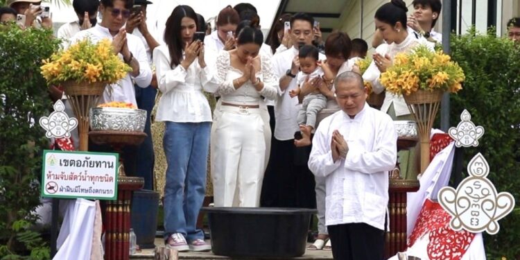 นนทบุรี “คุ้มนะหน้าทอง” และ “มูลนิธิสุบินนิมิต“ ร่วมมหากุศลใหญ่ ไถ่ชีวิตสัตว์ ปล่อยปลาหน้าเขียง 299 กก.