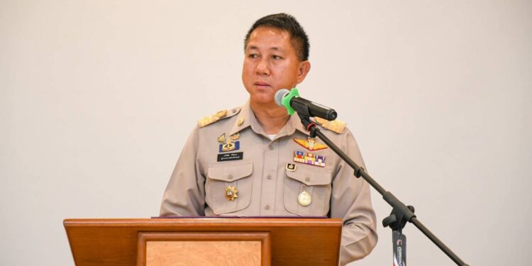 ผู้ว่าฯ ชลบุรีเปิดอบรมวิทยากรประวัติศาสตร์ชาติไทย รุ่นที่ 2 ปลูกฝังอัตลักษณ์ไทย สร้างความภาคภูมิใจในรากเหง้าชาติ