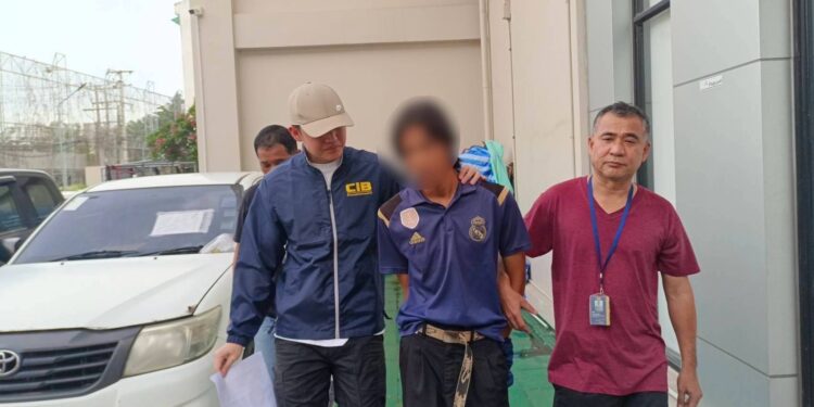 รวบขาโจ๋ฉายา “โกโบริ” โจรก่อเหตุอุจอาจใช้อาวุธ จี้ชิงทรัพย์สาวคาบ้านย่านบางเขน เมื่อปี 67