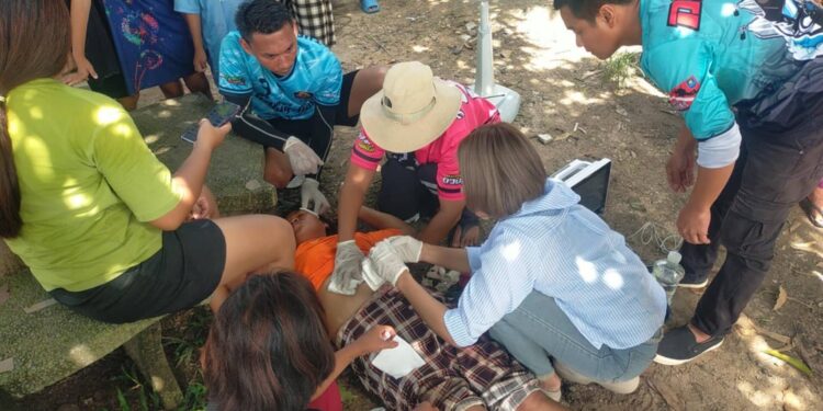 เกิดเหตุแฟนกระหน่ำแทงแฟนสาวสาหัส3แผล ก่อนทิ้งรถหลบหนี