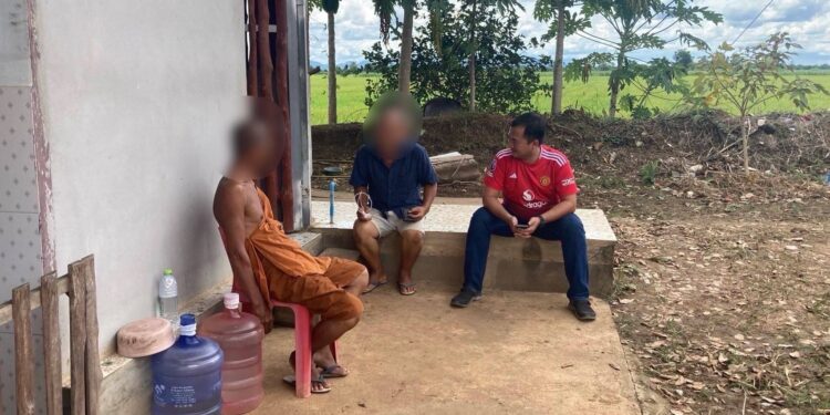 รวบอดีตเจ้าพนักงานสรรพากรหื่น ล่วงละเมิดเด็กหญิง หลังหนีไปซ่อนตัวในจีวร