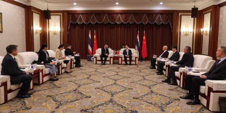 “บิ๊กหลวง” รุดพบ เลขา ปปส.จีน กดดันว้า ให้ส่งพ่อค้ายาเสพติดรายสำคัญให้ไทย มาดำเนินคดีเพื่อตัดวงจรเครือข่ายยาเสพติด“