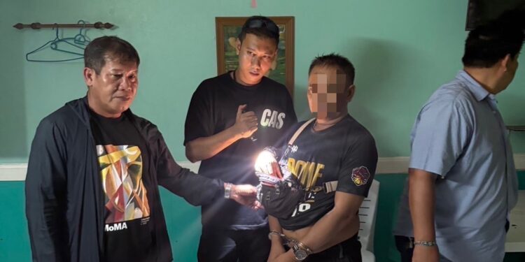 ตามรวบ ร.ต.อ.เก๊ แอบอ้างเป็นตำรวจฝ่ายสืบสวน ลักโทรศัพท์มือถือ พบประวัติก่อเหตุหลายท้องที่