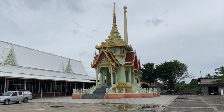 นนทบุรี – วัดราษฎร์ประคองธรรมเผยเตาเผาศพชำรุด หลังให้ความช่วยเหลือประชาชนอย่างต่อเนื่อง เตรียมหาทางซ่อมแซมเพื่อให้บริการได้ตามปกติ