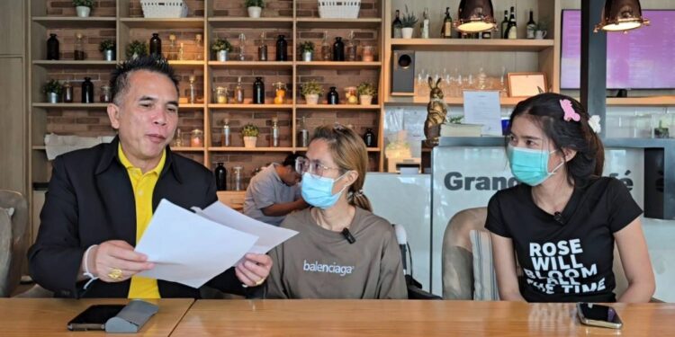 นนทบุรี วงจรปิด แม่ลูก 4 ขับขี่รถจยย.ล้ม รถบรรทุกขนส่งเอกชนทับซ้ำเจ็บสาหัส คนขับอ้างไม่รู้ทับคน 2 เดือน คดีไม่คืบ