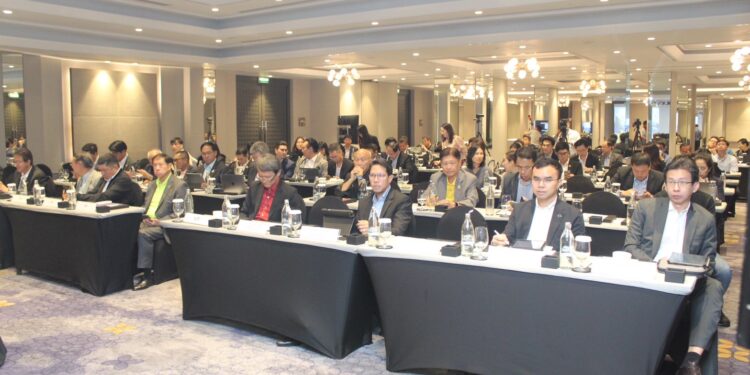 ทางรอดภาคอุตสาหกรรมไทย : ต้องปฏิรูปพลังงานสะอาด ดึงดูดการลงทุนให้ทันท่วงที