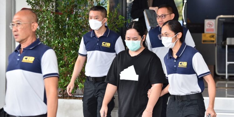 คุกคืน 2 “สีกากอล์ฟ” เครียดหลับๆตื่นๆ คาดเจอก๊วนสึกพระ “สีกาเก็น” เร็วๆนี้