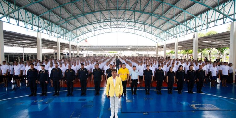 นครปฐม หลวงพี่น้ำฝน นำคณะสงฆ์ วัดไผ่ล้อม ฯ นครปฐม ขับเคลื่อนโครงการ เจริญพระพุทธมนต์ พระพรชัยมงคลแด่พระบาทสมเด็จพระเจ้าอยู่หัวฯ