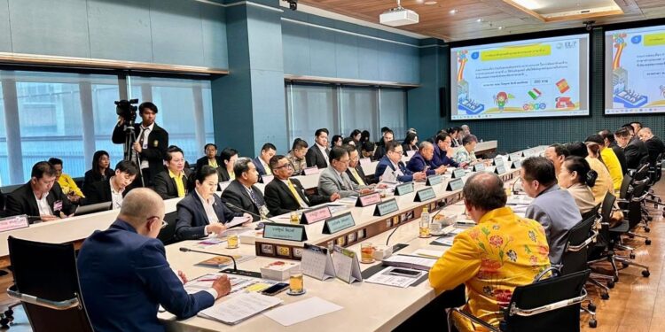 “สว.อังกูร” ดันแผนท่องเที่ยวปลอดภัย “อ่าวไทย-เสม็ด”