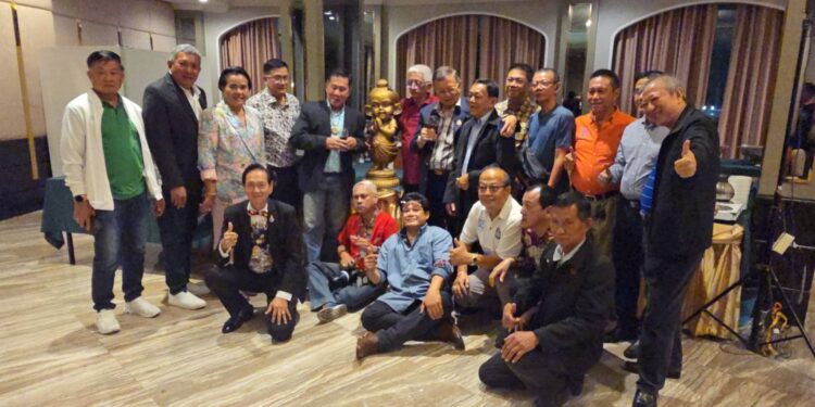 สังสรรค์วันคลายวันเกิด “ทอนส์ 79​” นักหนังสือพิมพ์อาวุโส​ เพื่อนๆ​ สื่อร่วมอวยพรคับคั่ง​ ​ที่เก่าเวลาเดิม