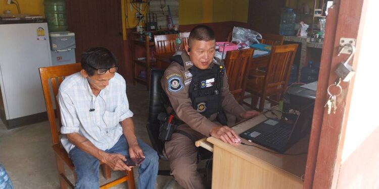 ปราจีนบุรี–ตร.ทางหลวงปราจีน–สระแก้ว จับ 5 แรงงานกัมพูชา ลักลอบเข้าเมืองทำงานผิดกฎหมายจากชาวกัมพูชาทั้งหมด 15 คน นั่งในรถตู้ขณะกำลังกลับบ้านตามที่ ‘ฮุน เซน’ บอก