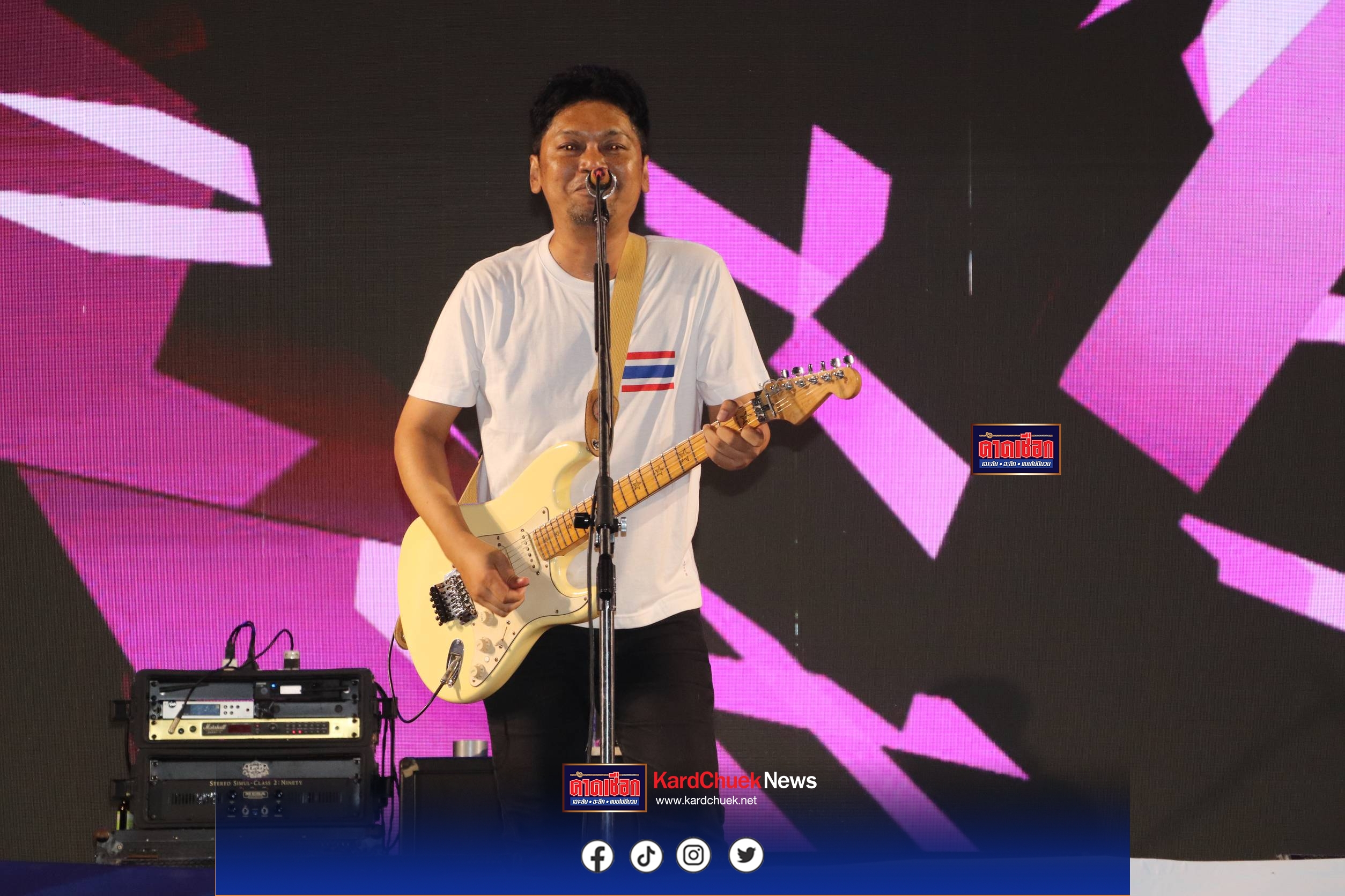 รัฐมนตรีว่าการกระทรวงยุติธรรม เปิดโครงการฝึกวิชาชีพผู้ต้องขังด้านทักษะพิเศษ จัดมินิคอนเสิรต์ “เสก โลโซ” และวงมีนบุรี เพื่อสร้างขวัญกำลังใจให้แก่ประชาชน พร้อมมอบสิ่งของจำเป็นให้กับทหารและประชาชนผู้ที่ได้รับผลกระทบจากเหตุการณ์ชายแดนไทย-กัมพูชา จังหวัดศรีสะเกษ