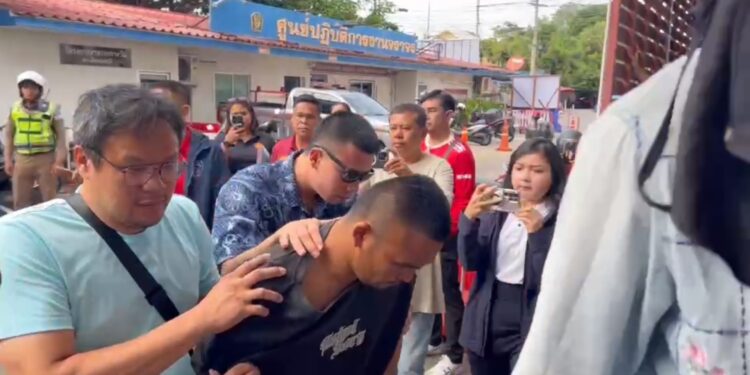 นนทบุรี นักโทษกองนอกหนีคุกไม่รอด มอบตัวที่อ่างทอง ตร.จ่อแจ้ง 2 ข้อหาหนัก