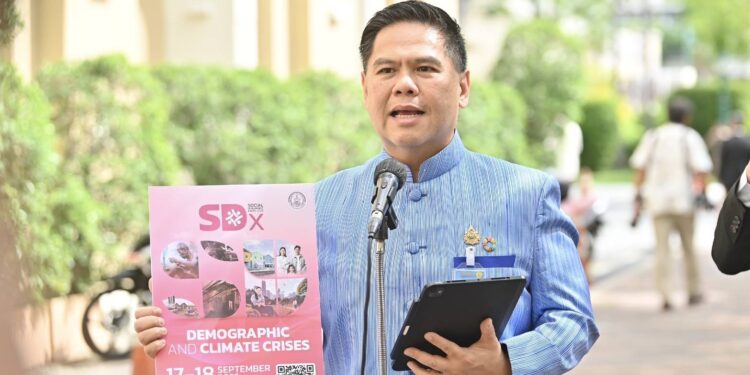 “วราวุธ” เผย พม.คลอดมาตรการช่วยลูกบ้านการเคหะ พื้นที่ 7 จังหวัดชายแดนไทย–กัมพูชา พักชำระหนี้-เว้นค่าเช่า