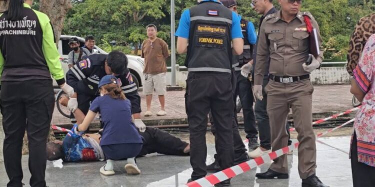 ปราจีนบุรี-อนาถ!พบศพหนุ่มใหญ่ดื่มหนักจนทรุดทั้งร่างกาย-หมดเงินไร้บ้าน จนสุด ๆ