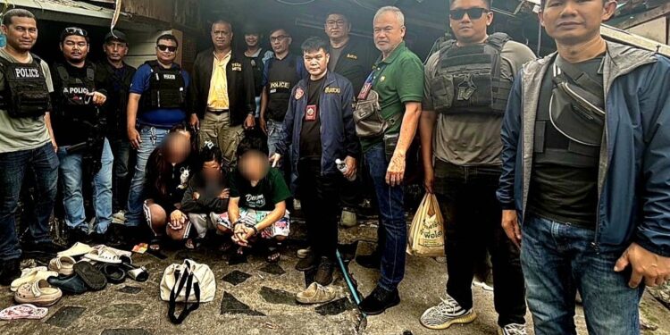 สน.เพชรเกษมปฏิบัติการกวาดล้างยาเสพติด “No Drugs No Dealers”