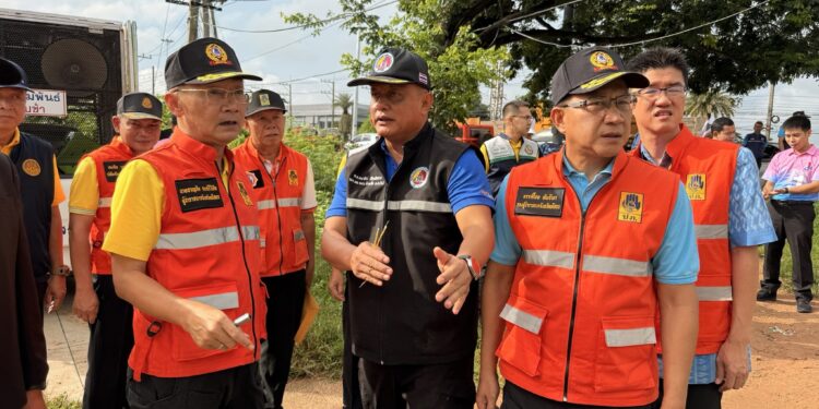 ยโสธร กำจัดผักตบชวาเปิดทางน้ำเตรียมรับมืออุทกภัย