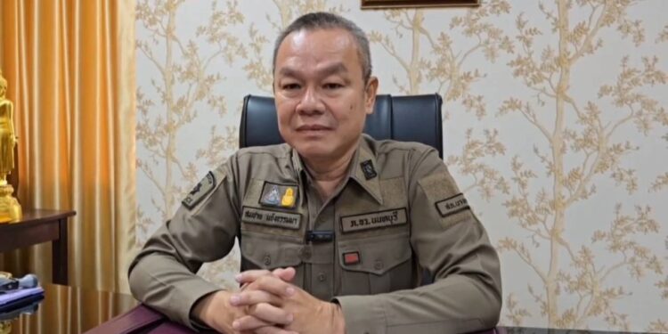 นนทบุรี ต่อข่าว พ่อแม่หนุ่ม 15 ปี ถูกกลุ่มวัยรุ่น 30 คนไล่แทงดับ โร่เข้าแจ้งความคู่กรณีลูกชายโพสต์ข่มขู่