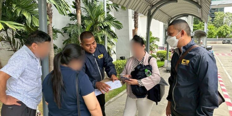 บก.ปปป. รวบแล้วอดีตเจ้าวัดนครสวรรค์–หญิงคนสนิท ปมฮุบเงินวัด 4.1 ล้าน