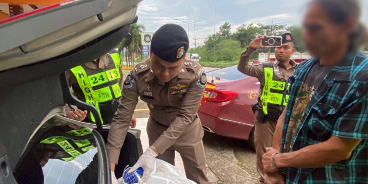 ตำรวจทางหลวง สกัดจับรถขนยาเสพติดลงใต้ ได้ของกลางเป็นยาบ้า 1 ล้านเม็ด