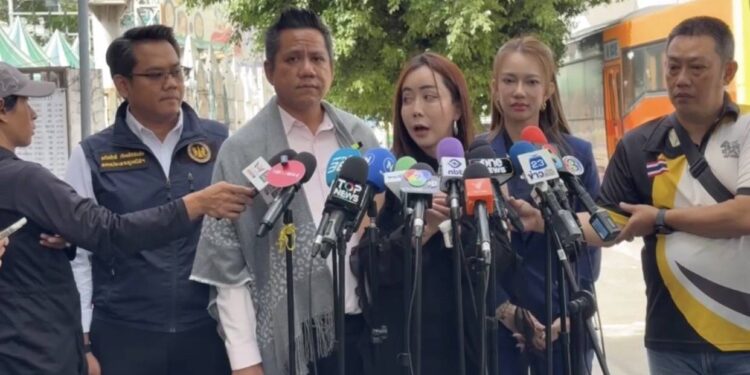 ผู้เสียหายนำหลักฐาน บริจาคเงินสดและสิ่งของให้หลวงพ่ออลงกต เข้าแจ้งความเอาผิดหลังพบข้อพิรุธ