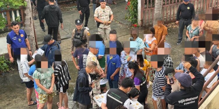 อำเภอบางใหญ่ ปล่อยแถวระดมกวาดล้างยาเสพติดและบุคคลต่างด้าว ในพื้นที่ ขับเคลื่อนนโยบายกวาดล้างยาเสพติด “ No Drugs No Dealers “ ผนึกกำลัง ชุมชนปลอดยาเสพติด ตามข้อสั่งการของผู้ว่าราชการจังหวัดนนทบุรี รัฐบาลและแนวทางของกระทรวงมหาดไทย