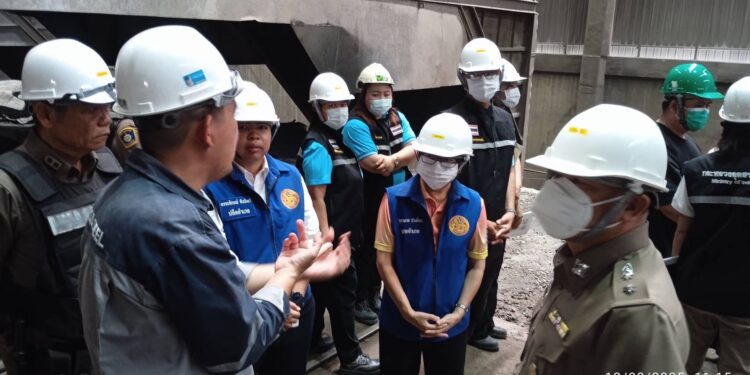 ปราจีนบุรี–ระวังภัย! สยองวันแม่ลูกจ้างชาวเมียนมาร์วัยเบญจเพศเสียชีวิต 1 ราย สาหัส 1 ราย ถูกน้ำเหล็กหลอม หกราดร่างกาย ขณะทำงาน