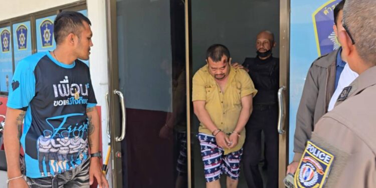 นนทบุรี คลิป ตำรวจบางบัวทองจับผู้ต้องหาขนยาล็อตใหญ่ 3 ล้าน 2 แสนเม็ด ซุกในรถเร่งขยายผล