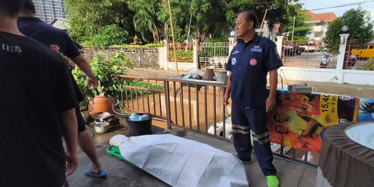 นนทบุรี คืบหน้า พบแล้ว หนุ่มขับขี่รถจยย. เสียหลักชนขอบสะพานพระนั่งเกล้า ร่างกระเด็นตกแม่น้ำเจ้าพระยาเสียชีวิต