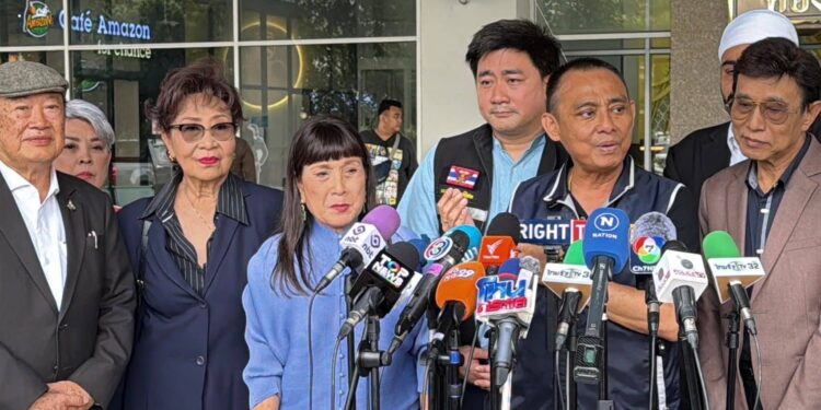 รองเต่า บอกนักร้องดังมาพบเพื่อชี้แจงกรณีจัดคอนเสิร์ตให้วัดพระบาทน้ำพุ มาขอชี้แจง พงส.ก่อนให้สอบไว้เป็นพยานในคดี