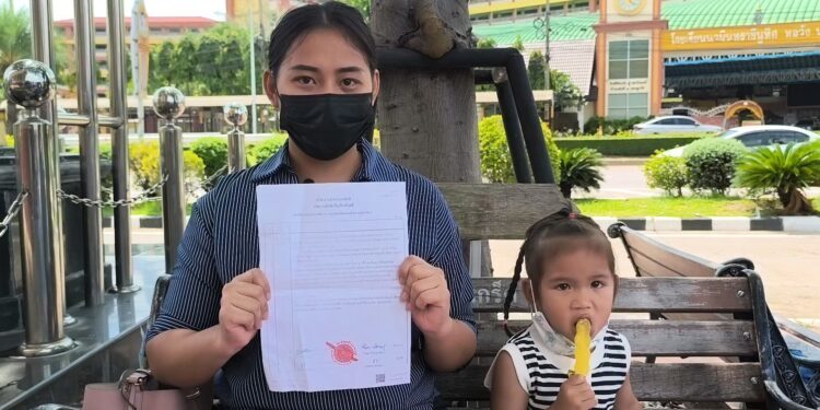 นนทบุรี ต่อข่าว ครอบครัวเด็ก 2 ขวบ ไล่ตีสุนัขเปิดหลักฐานโต้กลับ “วอชด็อก” ยันมูลนิธิฯตกลงไม่ดำเนินคดีทั้งแพ่ง และอาญา ถามกลับพ.ร.บ.คุ้มครองสัตว์ แล้วลูกตนถูกสุนัขจรจัดกัดใครคุ้มครอง