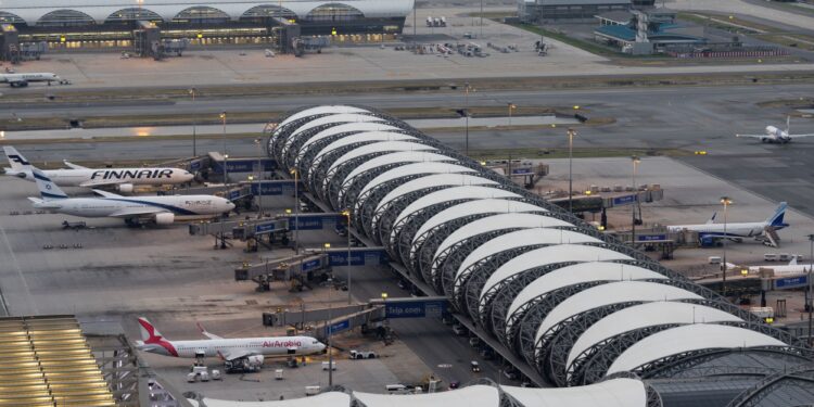 สมุทรปราการ ท่าอากาศยานสุวรรณภูมิตอกย้ำความเป็นเลิศ ติดอันดับ 12 ของท่าอากาศยานที่มีการเชื่อมต่อมากที่สุดในโลก 